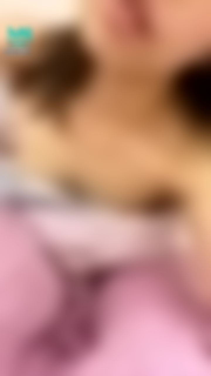  : 就說會害羞了還一直看😜
最討厭你了啦