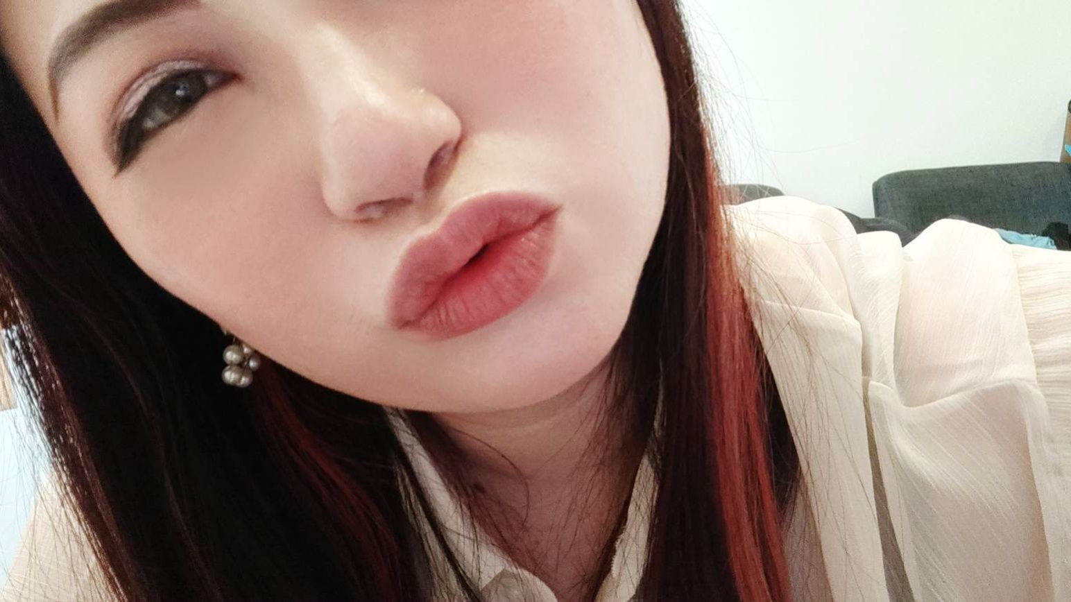 h******e : 喜歡的話幫我按個讚,截圖解鎖畫面給我一部給一個私藏片片喔