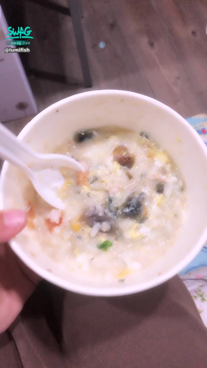  : dinner today 🥣 Preserved Egg Lean Pork Porridge...
