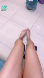 a****n : 腿腿福利💗
足控的人呢💦💦💦
