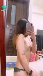 a****n : 必解🔞
甜甜的粉嫩小頭👅👅
還有撞起來可好的美尻屁屁🙈
想要哥哥抓爆我的屁屁