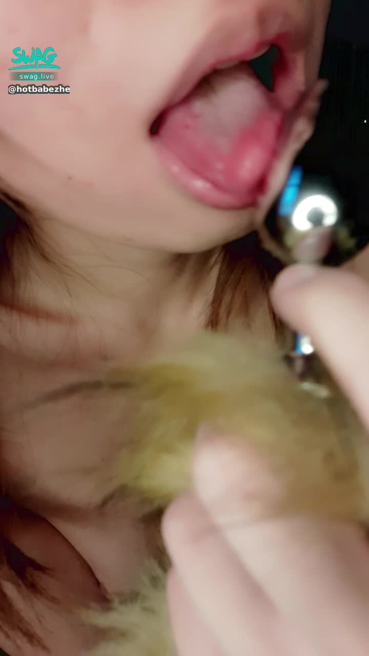  : Try my new toy 💦💦