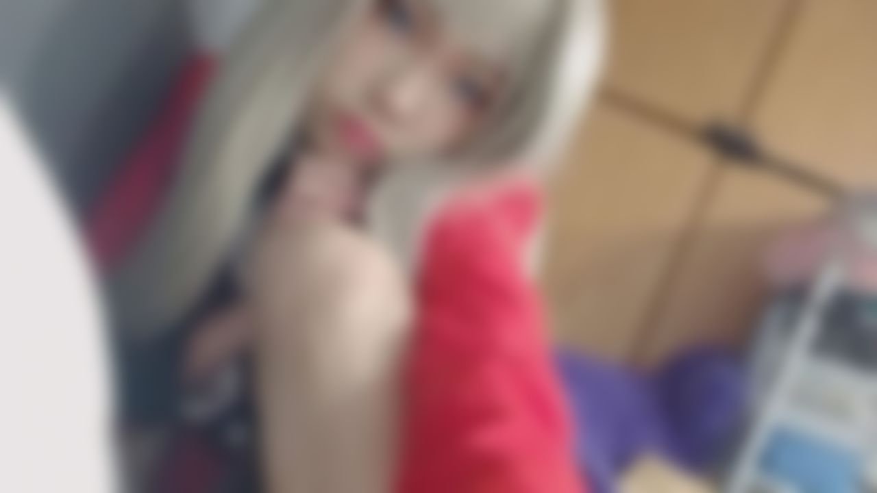 x******e : cosplay自慰自拍❤️