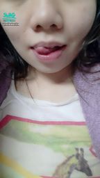 h*********n : 最近几乎每天慰慰,加上熬夜,脸也生了痘 😶 哥哥喜欢舔舔舔吗?