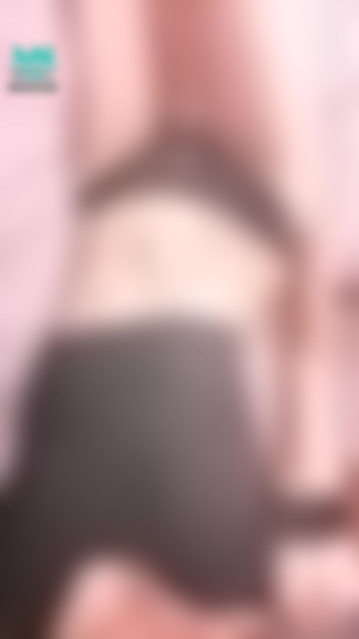  : 在家裡不穿褲子很合理吧❤️超性感身材一次滿足你🔥🔥🔥