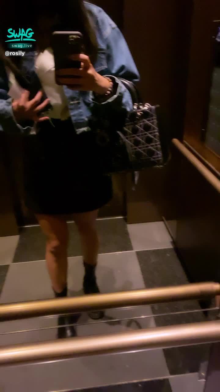  : 辦公室女郎要準備下班囉～～～～