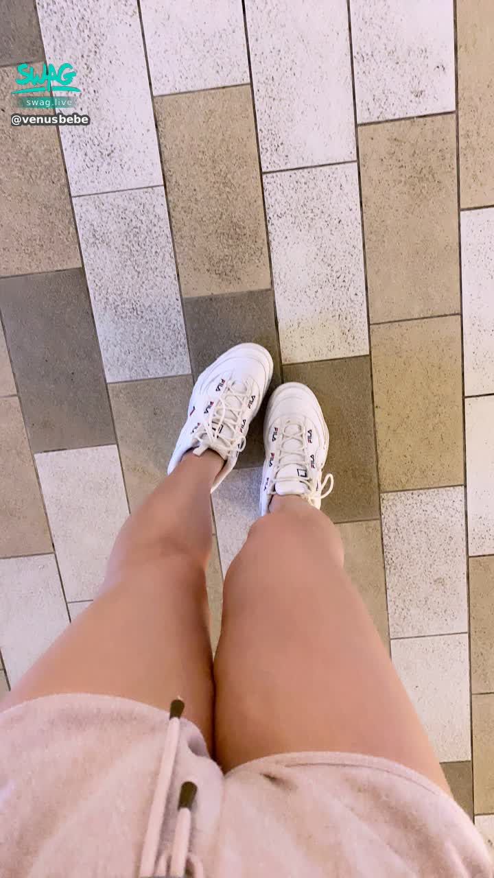 venusbebe : 昨晚估計是喝醉了🙈誰要我的絕密私藏片🤭快傳私訊給我吧😘💋❤️💖✨