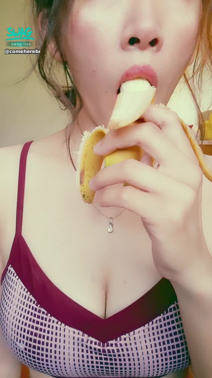 c**********e : 可以這樣跟我蕉朋友嗎……順便深蕉一下～🍌🍌🍌🍌🍌