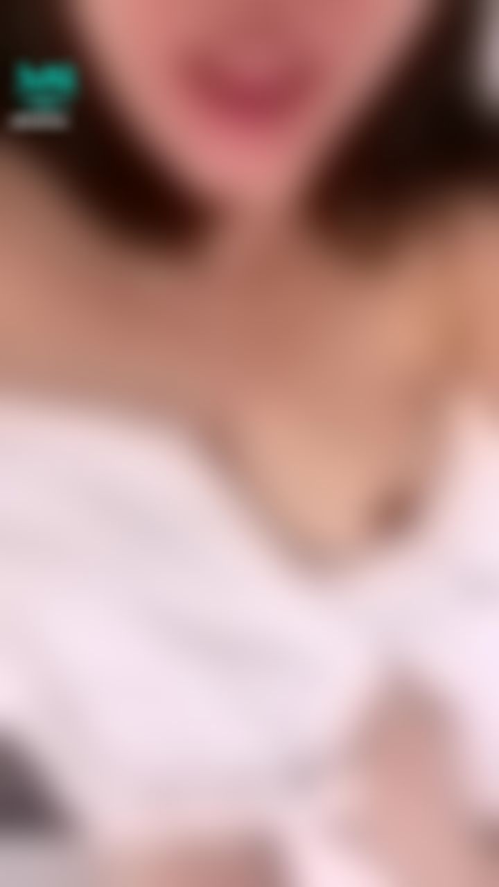  : 慵懶躺著摸摸奶摸摸小穴濕濕的💦💦💦