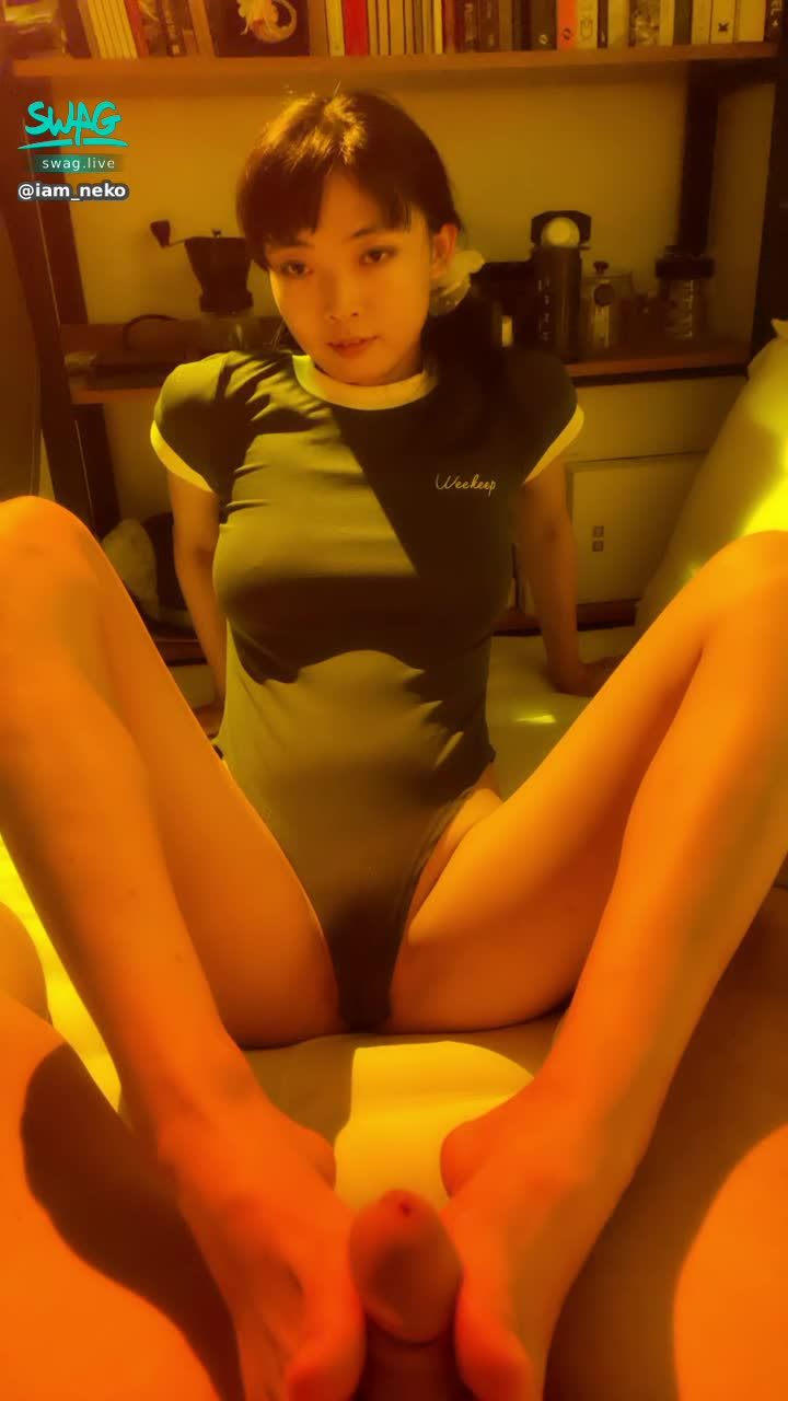 iam_neko : 是您點的馬殺雞嘛？🤭