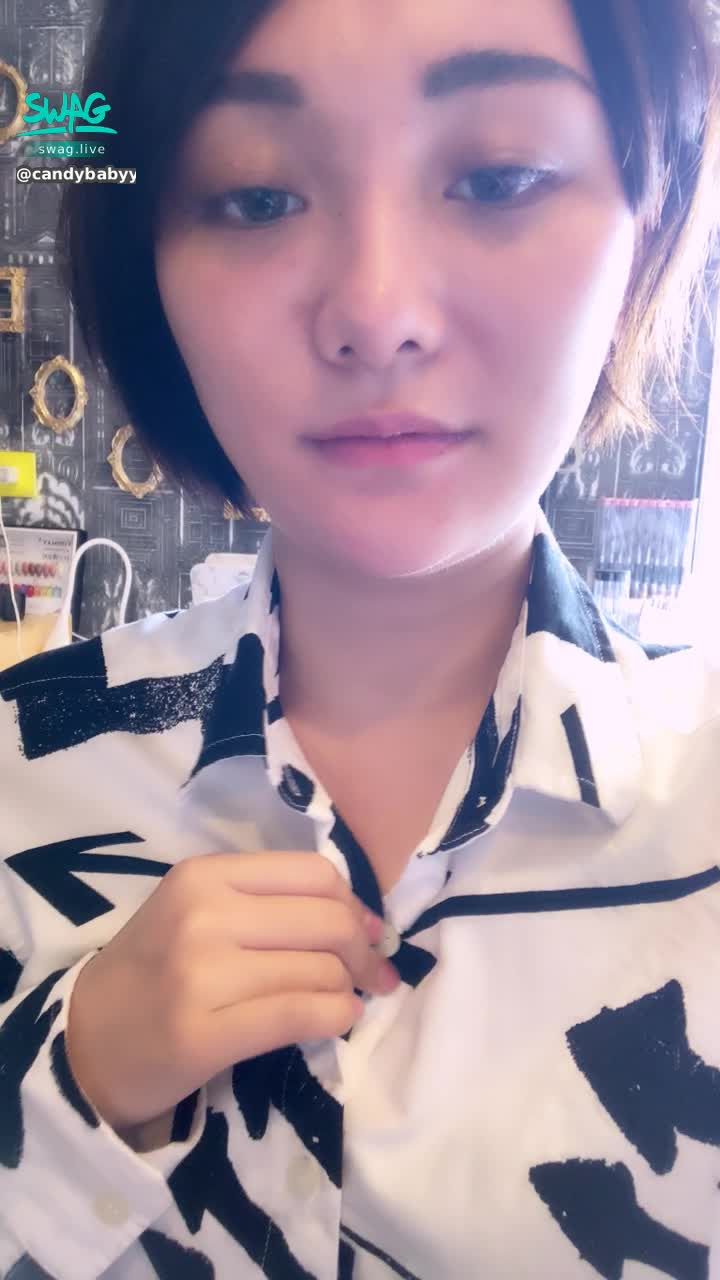 c********y : 點進來保證有驚喜❤️❤️解扣💋哥哥趕快來