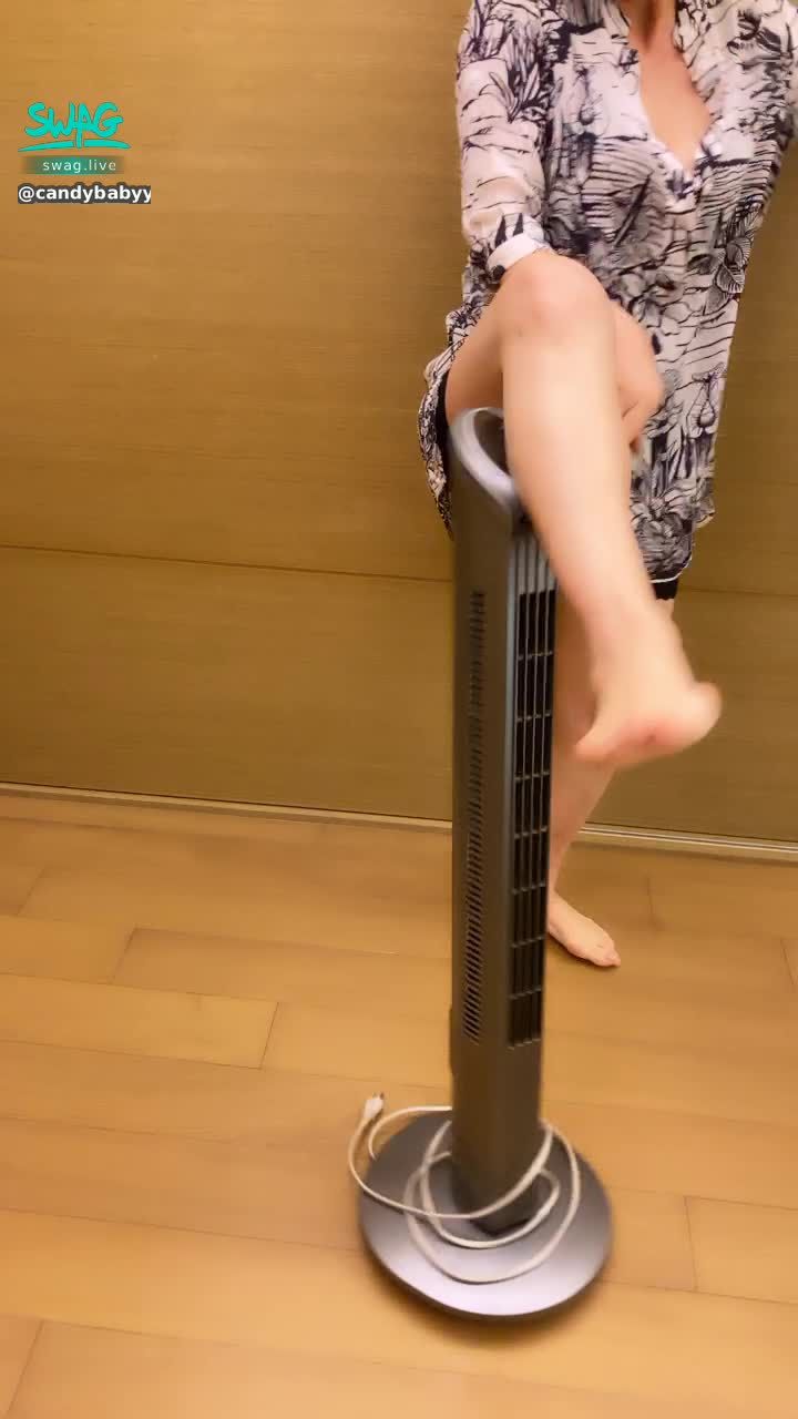 c********y : 美女的發春