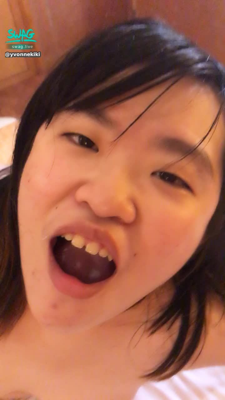 y********i : 口爆