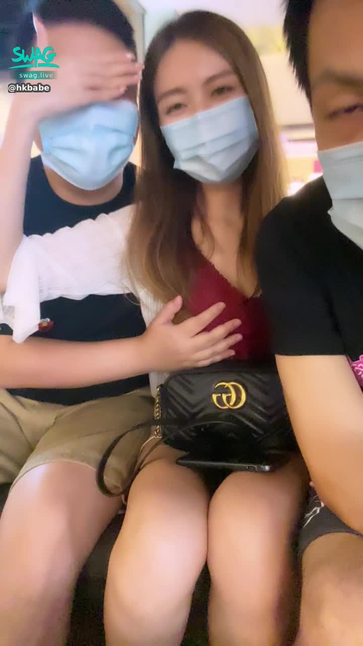 hkbabe : 捕捉成功的偷襲獎勵🤭🤭🤭