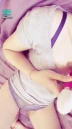 sexyivyivy : 多想被你硬硬的肉棒
頂著
讓我受不了的一直叫🙈🙈🙈