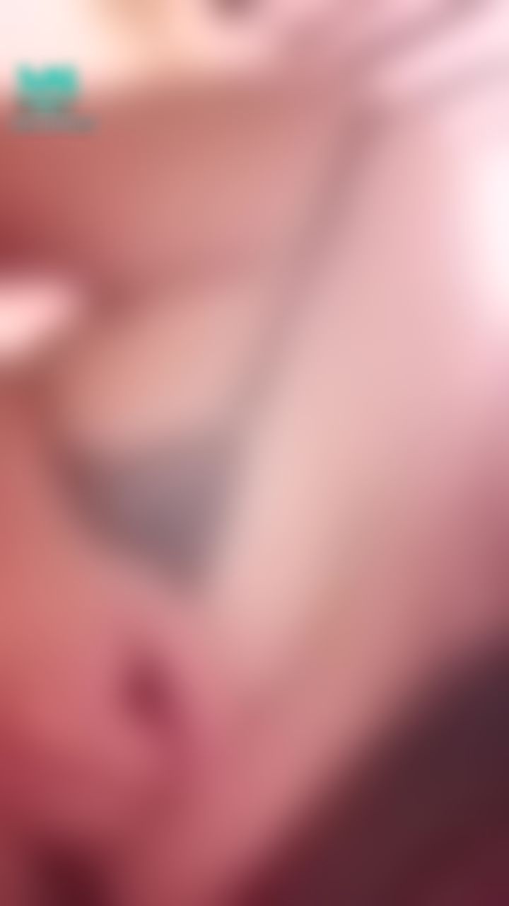 sweetbunny : 露臉的眼神👀比較淫蕩吧👻👻