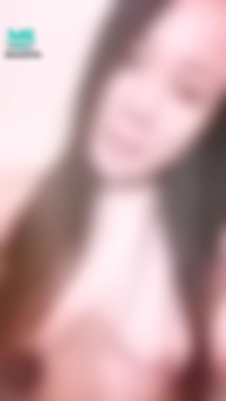 venusbebe : 等著哥哥來私撩～😍
——————————————————
👉🏻長片解鎖4部換小福利包
👉🏻長片全解鎖8部送私藏影片1條

⚠️每次解鎖長片後在影片下方點擊與我聊天，
發文字信息給我便🉑️換到特定福利包❤️

🚨首次以文字信息回覆私訊🔓解鎖新粉禮❤️
▶️文字信息1條換福利照1幅❤️
▶️發夠6條私訊解鎖即拍揉奶片1條❤️

▶️每轉發分享1條影片+截圖私訊給我換神秘福利包❤️