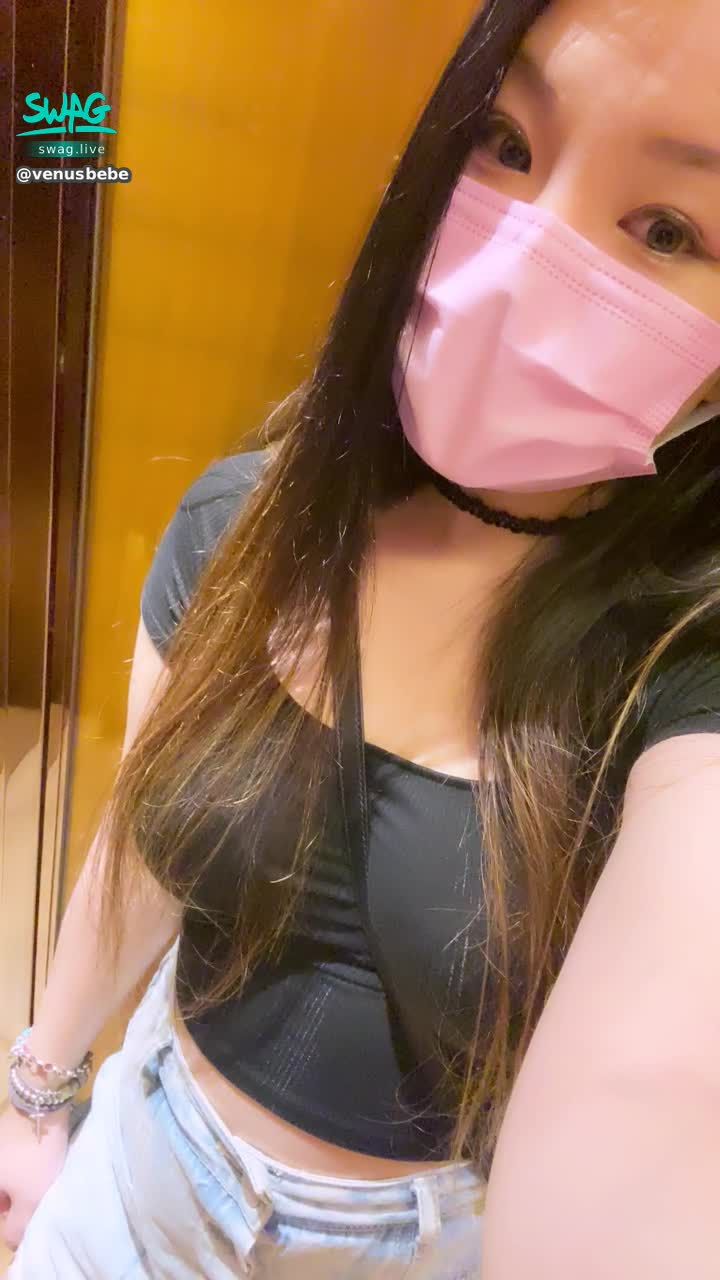 venusbebe : #HKSWAGGER #🇭🇰人梗係要撐🇭🇰人啦
👂🏻啦～💋


👉🏻長片解鎖4部換小福利包
👉🏻長片全解鎖8部送私藏影片1條

⚠️每次解鎖長片後在影片下方點擊與我聊天，
發文字信息給我便🉑️換到特定福利包❤️

🚨首次以文字信息回覆私訊🔓解鎖新粉禮❤️
▶️文字信息1條換福利照1幅❤️
▶️發夠6條私訊解鎖即拍揉奶片1條❤️

▶️每轉發分享1條影片+截圖私訊給我換神秘福利包❤️