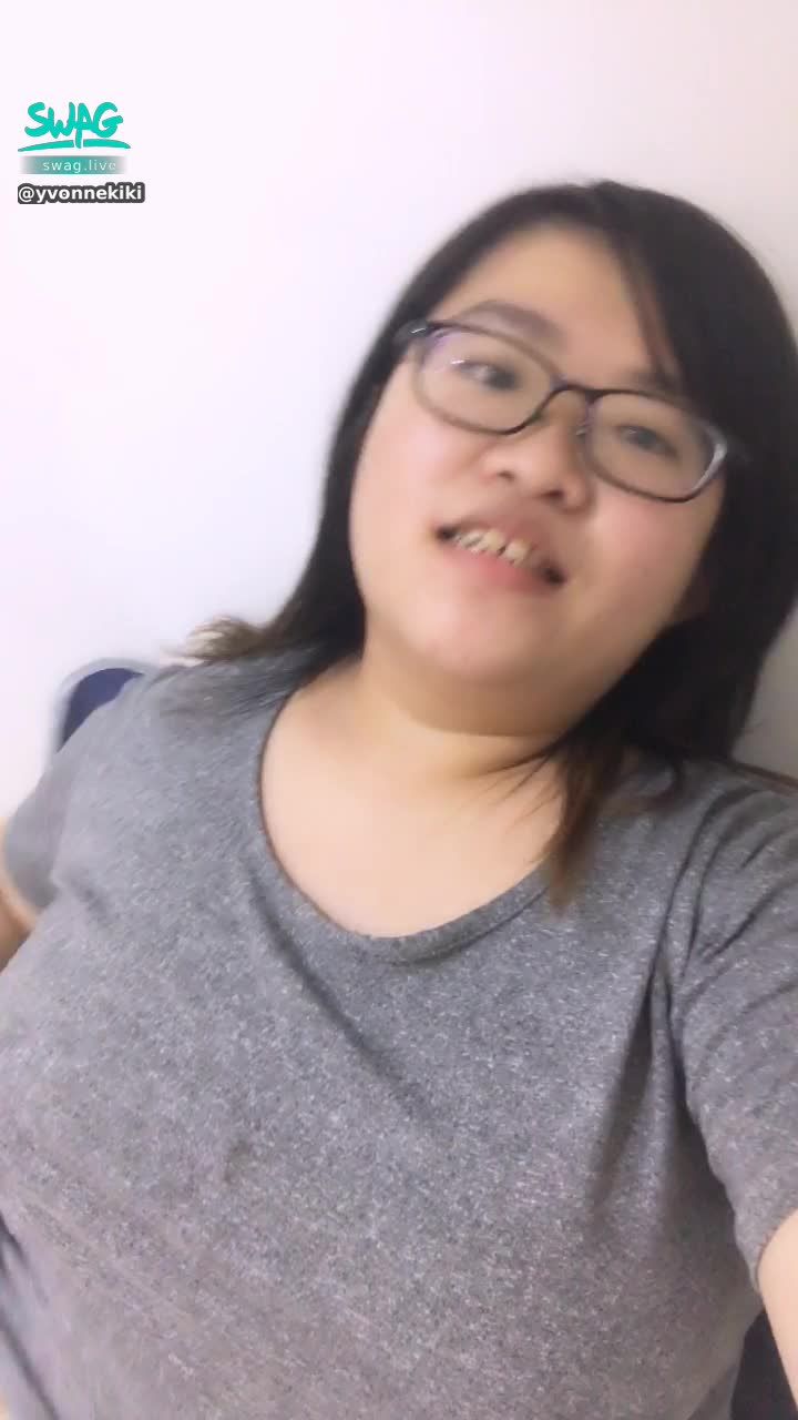 y********i : 今天都還沒有慰慰想要了呢幫你乳交好不好啊