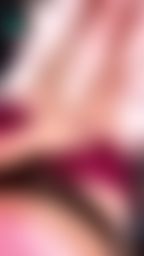 b******r : 真的太想要哥哥的棒棒啦😻💦💦只好脫真理褲脫小褲褲自己來啦😵💦但還是想要哥哥的肉棒放進來⋯🈲🈲㊙️㊙️