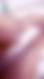 b******r : ㊙️⚠️剛洗香香的腳趾和腿腿🤤💦💦好想要被舔的濕濕的⋯從腳趾舔到小腿大腿🦵🏻⋯最後舔到我的白虎❤️❤️🈲🈲有哥哥想嘗試嗎😵😵💖💖💦💦💦好想要你🤤💖