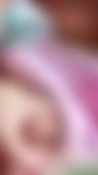 b******r : ㊙️⚠️受不了了㊙️⚠️激凸太明顯只好自己揉奶了🥺🔞有小哥哥可以幫我揉的嗎😻💦💦第一次兩點全露🤤💦好害羞呀~能幫我咬咬就更好了😵❤️💦💦