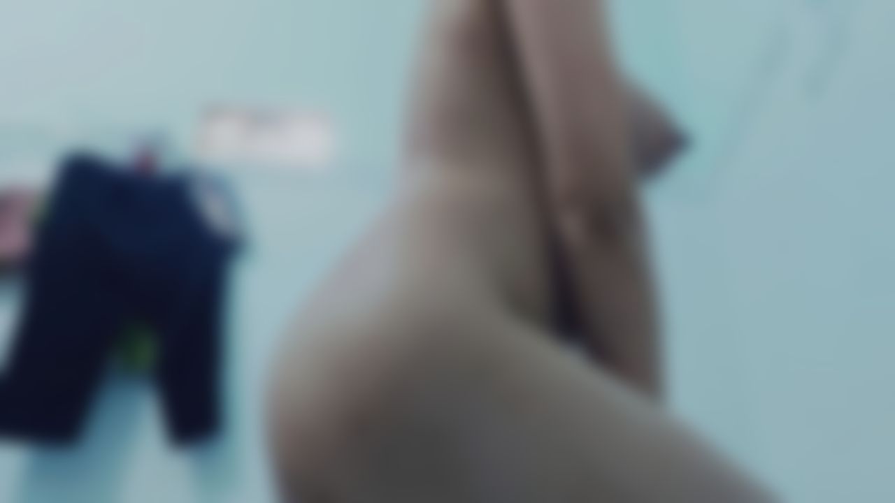  : hook goods. wet pussy🥒🥒🍑
