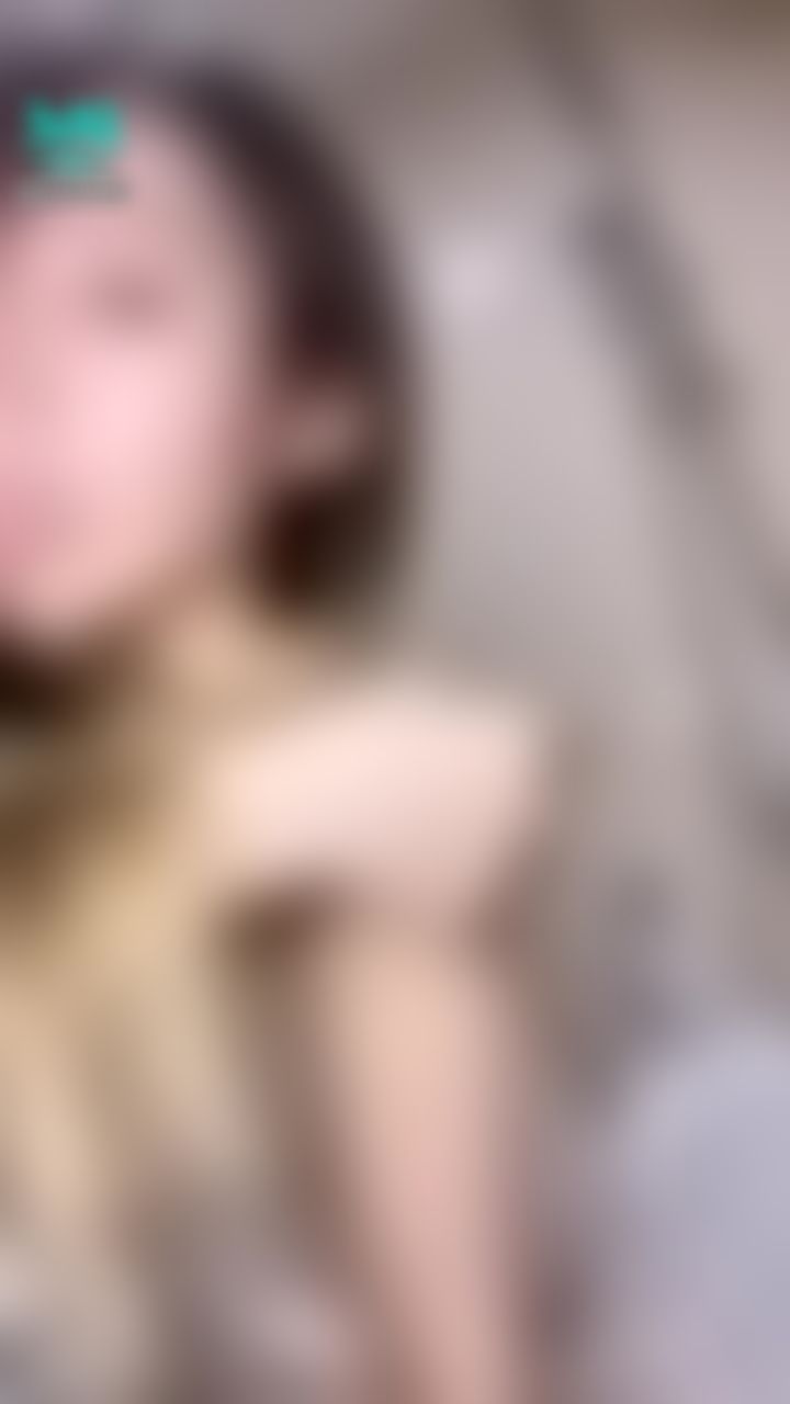 c******y : 可不可以陪我一起洗澡，然後說不定就… 🥰（有人聲哦）