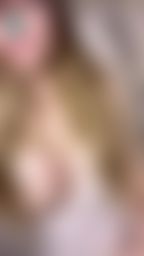 c******y : 又想挑逗穴穴了 怎麼辦