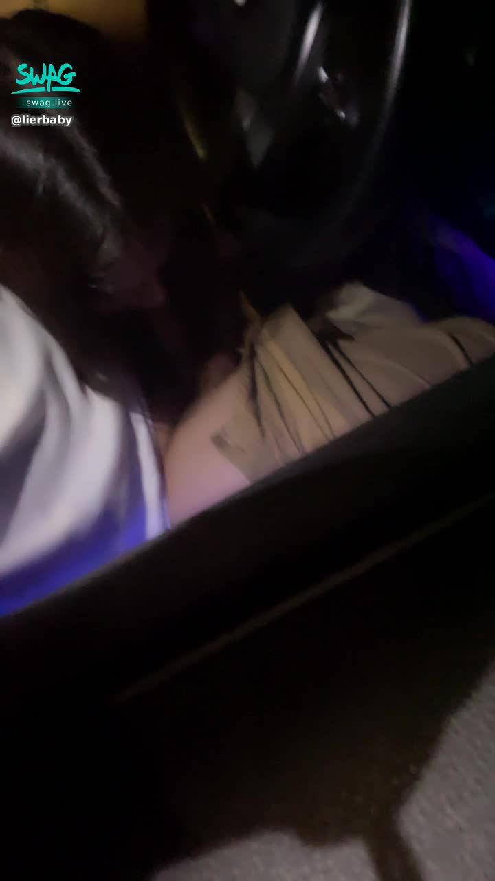 lierbaby : 鏡像的😳天吶...會不會被看到🤭