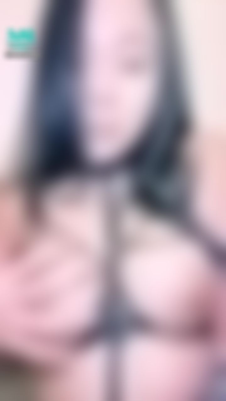 venusbebe : 2️⃣🔜新造型曝光🧐😛
#性感自拍寫真 #無碼影片 #廣東話 #國語
所以您會更想要哪個主題?

問: #奴性😛/#女王⁉️

🚨首次以文字信息回覆私訊🔓解鎖新粉禮❤️
▶️文字信息1條換福利照1幅❤️(不限次數)
▶️發夠10條私訊解鎖即拍裸片2分鐘(1條)❤️

⚠️每次解鎖長片後在影片下方點擊與我聊天，
發文字信息給我便🉑️換到特定福利包❤️
👉🏻長片全解鎖+私訊告訴我=🔥私藏影片2部