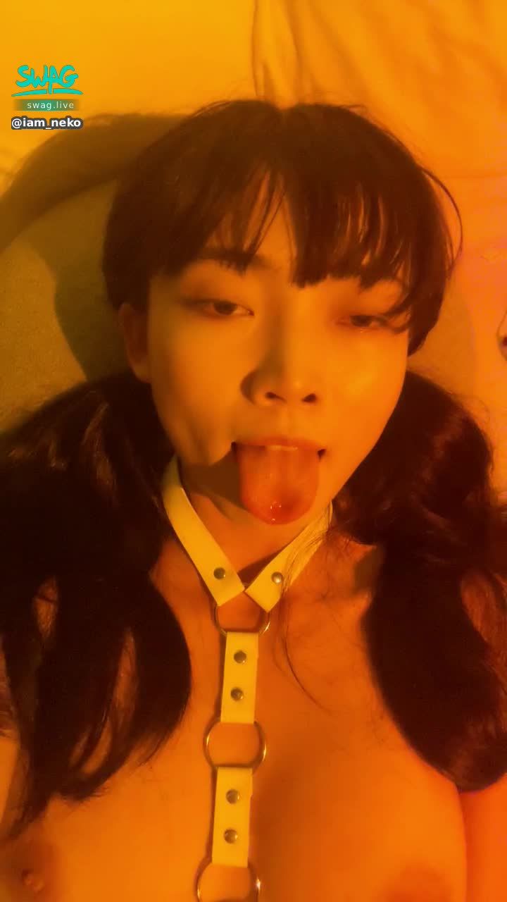  : Come to my live stream tomorrow if u wanna more💓💓💓23:00 Tokyo time😘