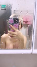 h*******n : 誰要來幫我洗澡🛁?