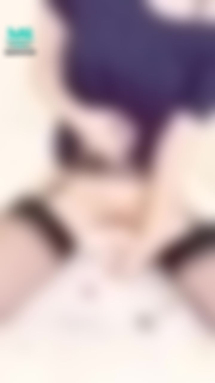  : ⚡️吊襪誘惑⚡️女上位騎乘🔥粉嫩白虎👀你喜歡嗎⁉️