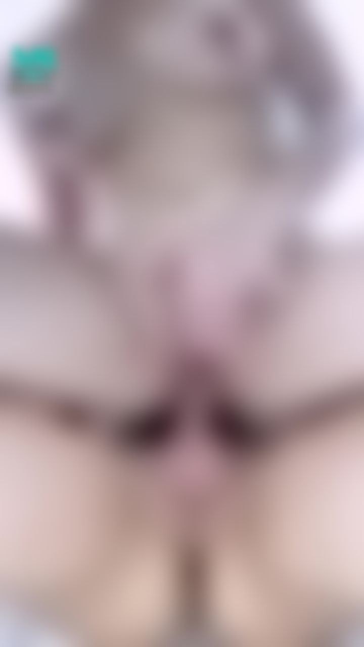 h*******i : 哥哥命令我要一邊抽插一邊摸豆豆 🙈 🙉 🙊性高潮