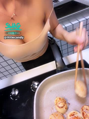 littlecandy : 想吃干貝還是想吃我呢？