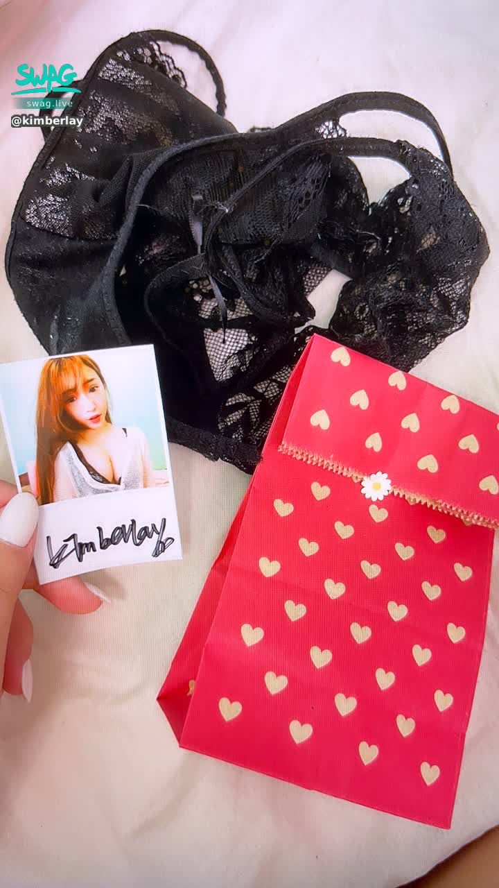 kimberlay : 防疫貼心士🎀 只要有跟kimi買原味內衣褲的額外都會有一袋人家精心準備的小驚喜喔❤️ 就是要寵你們😗