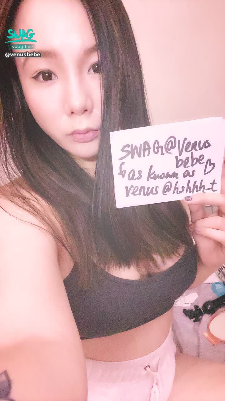 venusbebe : 自我介紹Post
Venus 今年26 🇭🇰人
識講廣東話、普通話、英文
搵我傾計就最啱啦～～～💋
平日鍾意唱歌彈結他同埋收禮物🎁😂


快啲送禮物俾我la
送禮物解鎖我嘅甜蜜聲音同您真人深情對話
甚至係….
送禮物解鎖私藏片、隱藏片;
無碼超清完整版
大量自拍嘅性愛、diy影片等您黎解鎖

提示: 手提包、水手服、女警服……