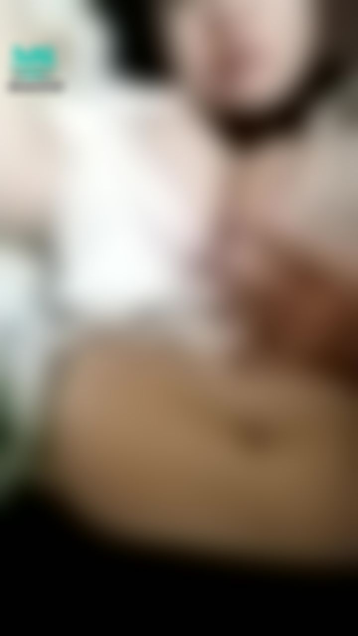  : 這奶頭...馬上就激凸了😳🔞好害羞🙊