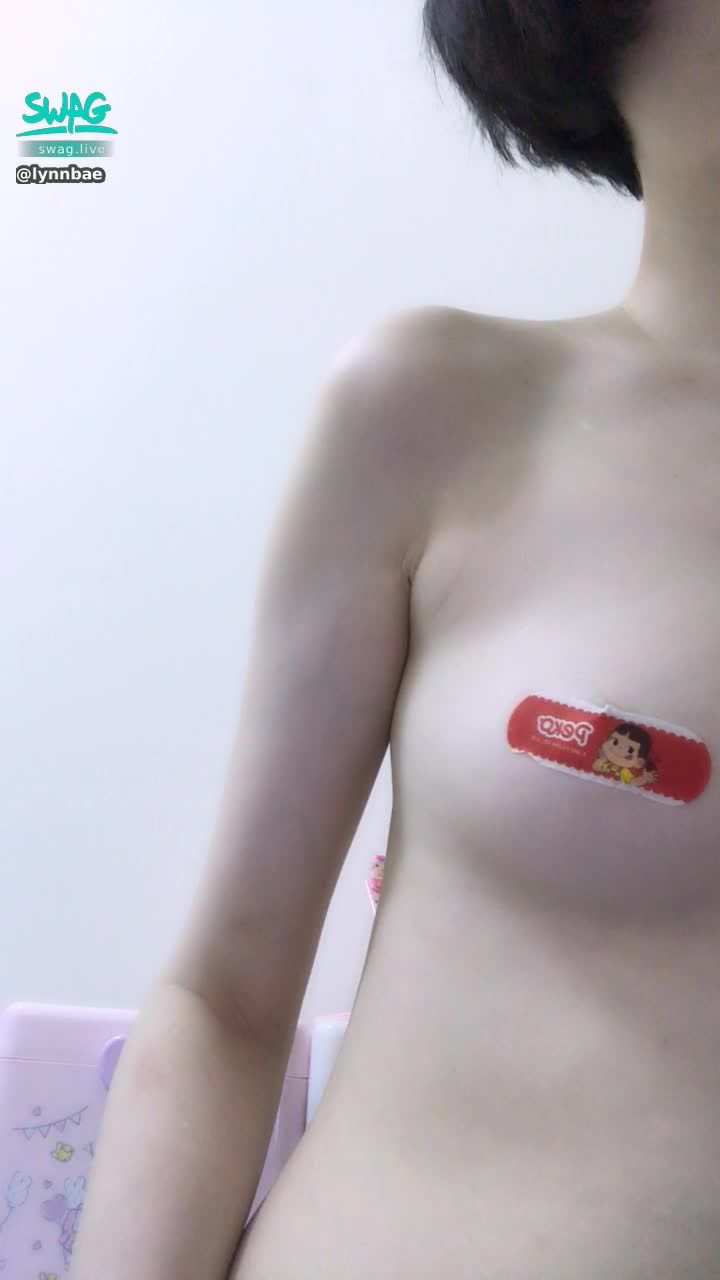 lynnbae : 想你🦄
私訊 ❝限時動態按👍🏻❞ 截圖 ➳ 玩弄點點🔥