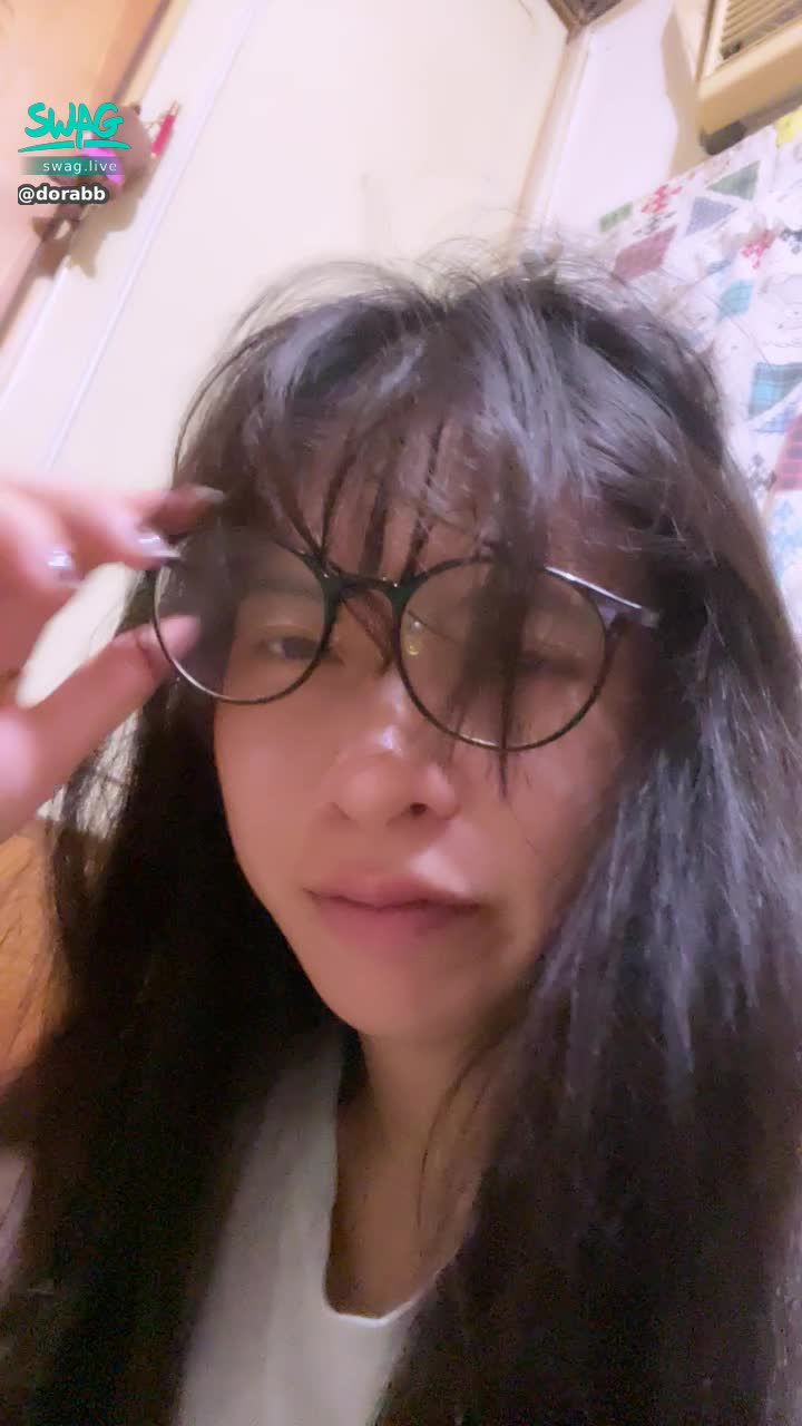 d****b : 瞬間變瘋婆子哈哈哈哈