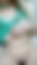 jenzhen : ❣️ 一边敷面膜,一边玩奶头,一边尿尿💦💦