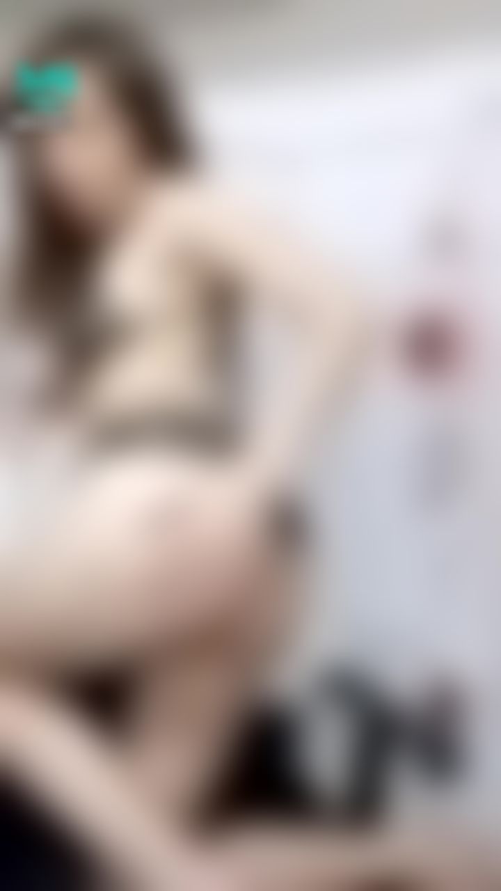  : 💄哥哥想往后面插入吗？💦💦 一边插，一边拍打💦💦