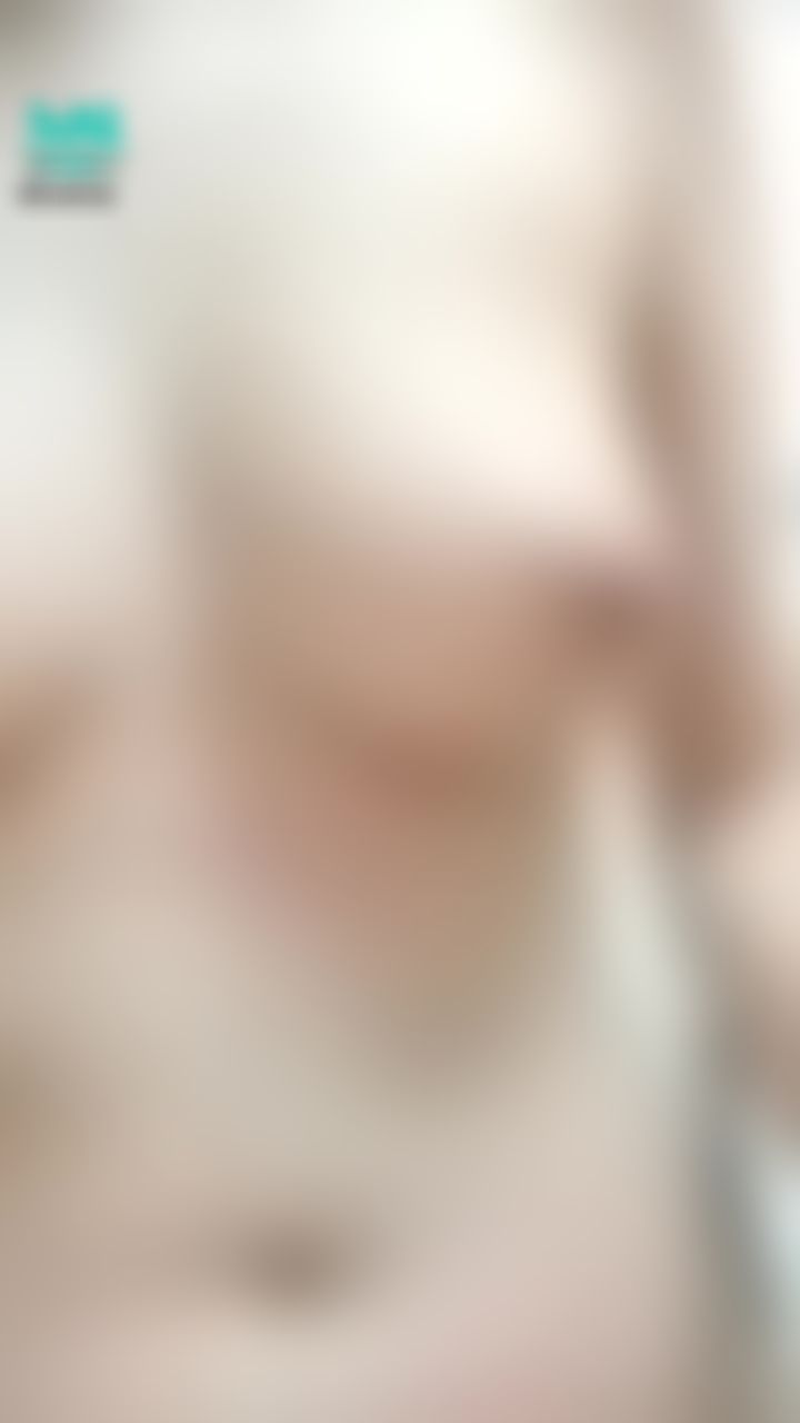  : 💦 开鲍鲍给大家看🔞