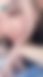 r*******r : 我的手在幹嘛🤣🤣🤣
今天父親節 你怎麼過呢?🥰
或是說⋯今天農曆七月 你怎麼過😜