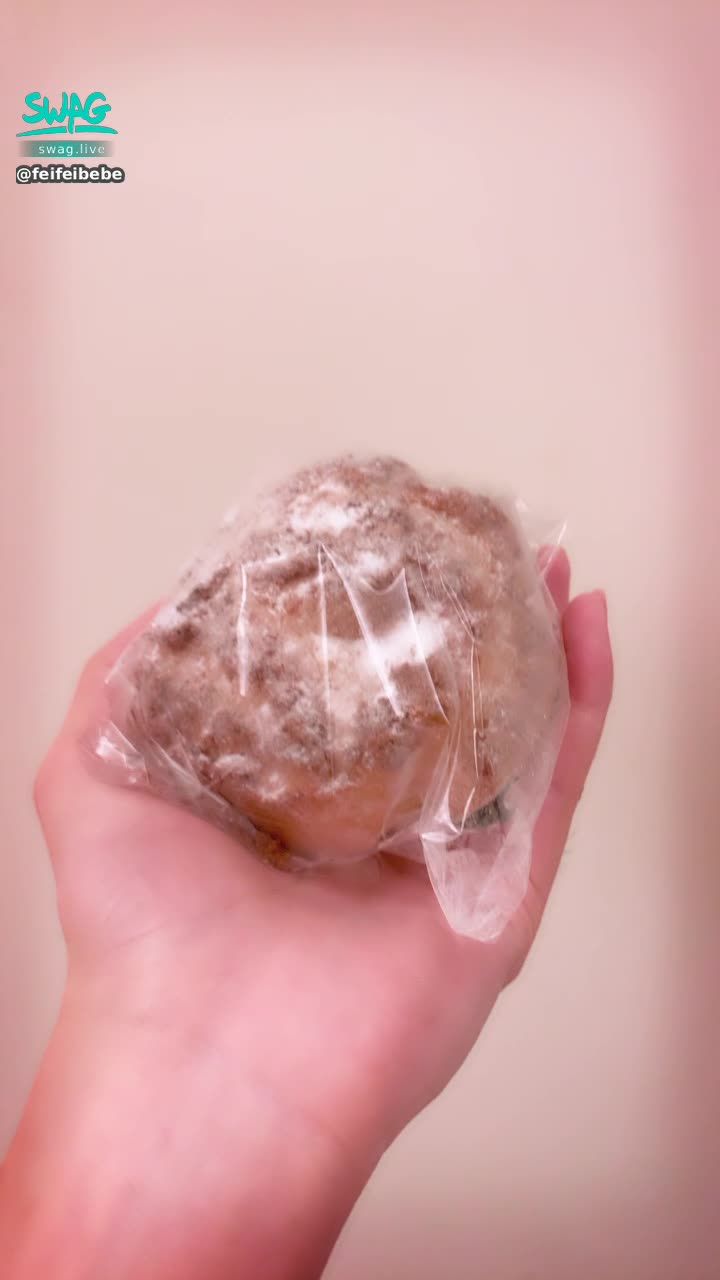  : I haven't eaten puffs for a long time. ❗️ Do you like desserts too? 