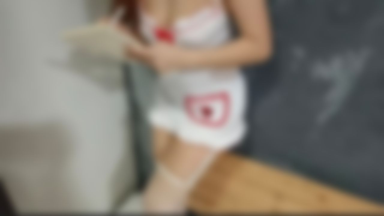  : 花花面試護士被醫生調教💦