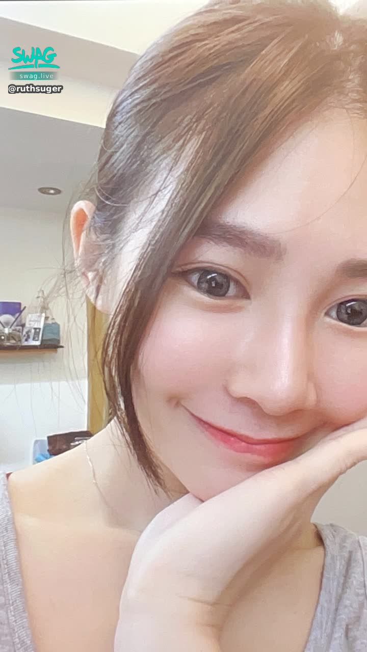 r*******r : 終於下班回家啦～～
你下班了嗎？
要不要跟我一起來放鬆一下呢❤️