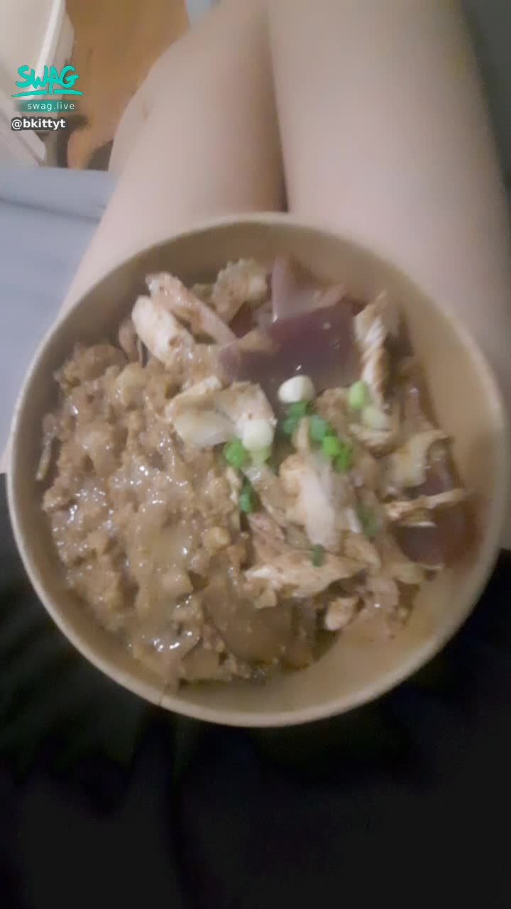  : Eat salted chicken today and guess which one it is? 🍴💖