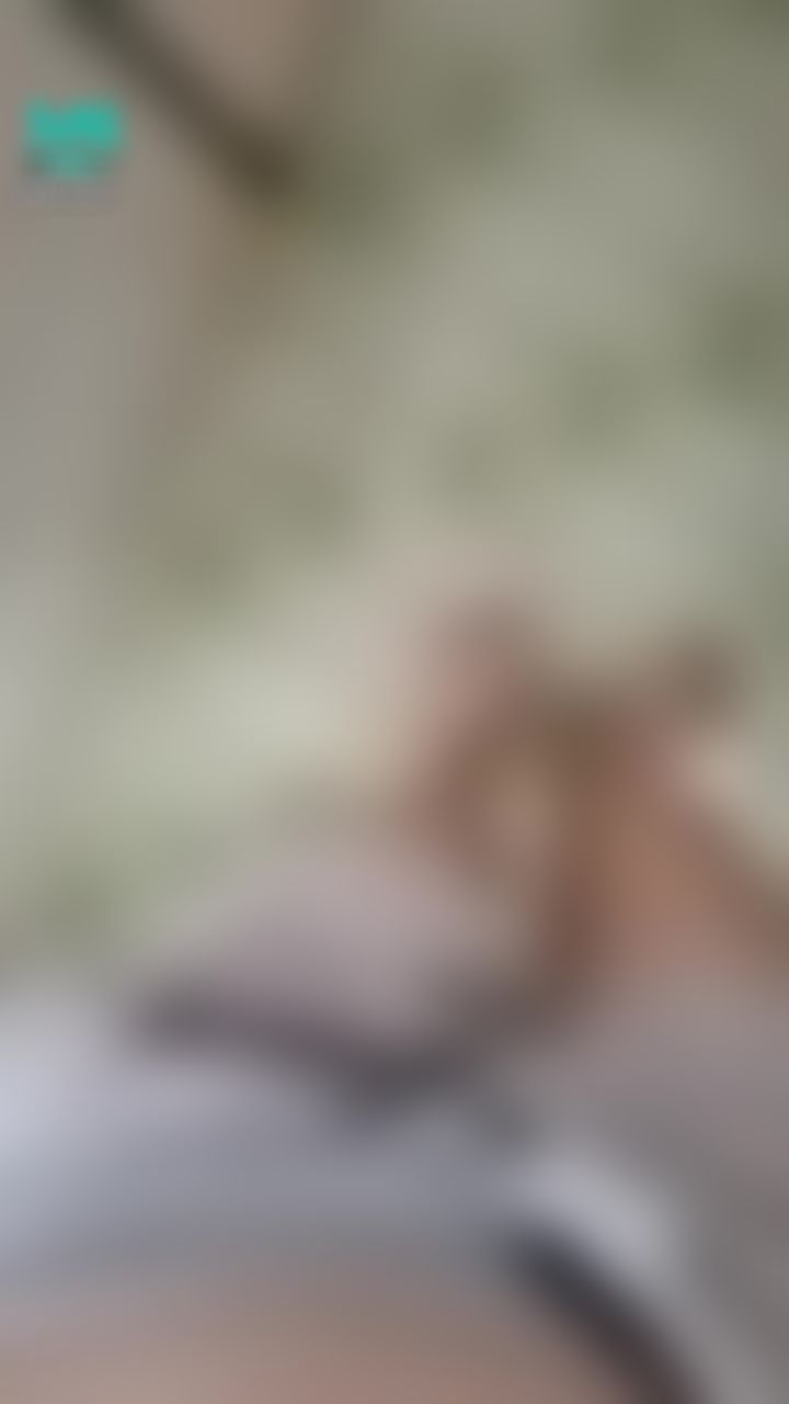 jenzhen : 🔥可以拍日常生活裸露影片了🤣 下面玩到分泌汁🥵 导致内裤黄黄😮
